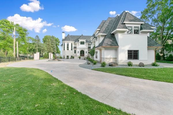 Cost of Concrete Driveway Installation in Colorado Springs