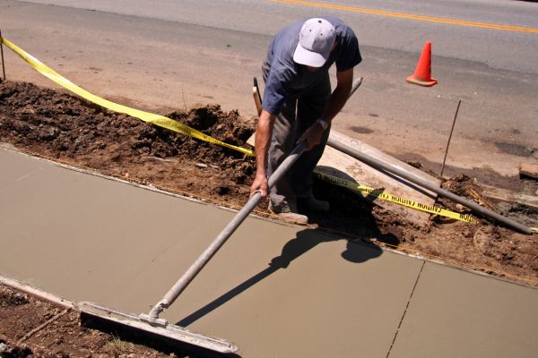 Cost of Sidewalk Building in Colorado Springs